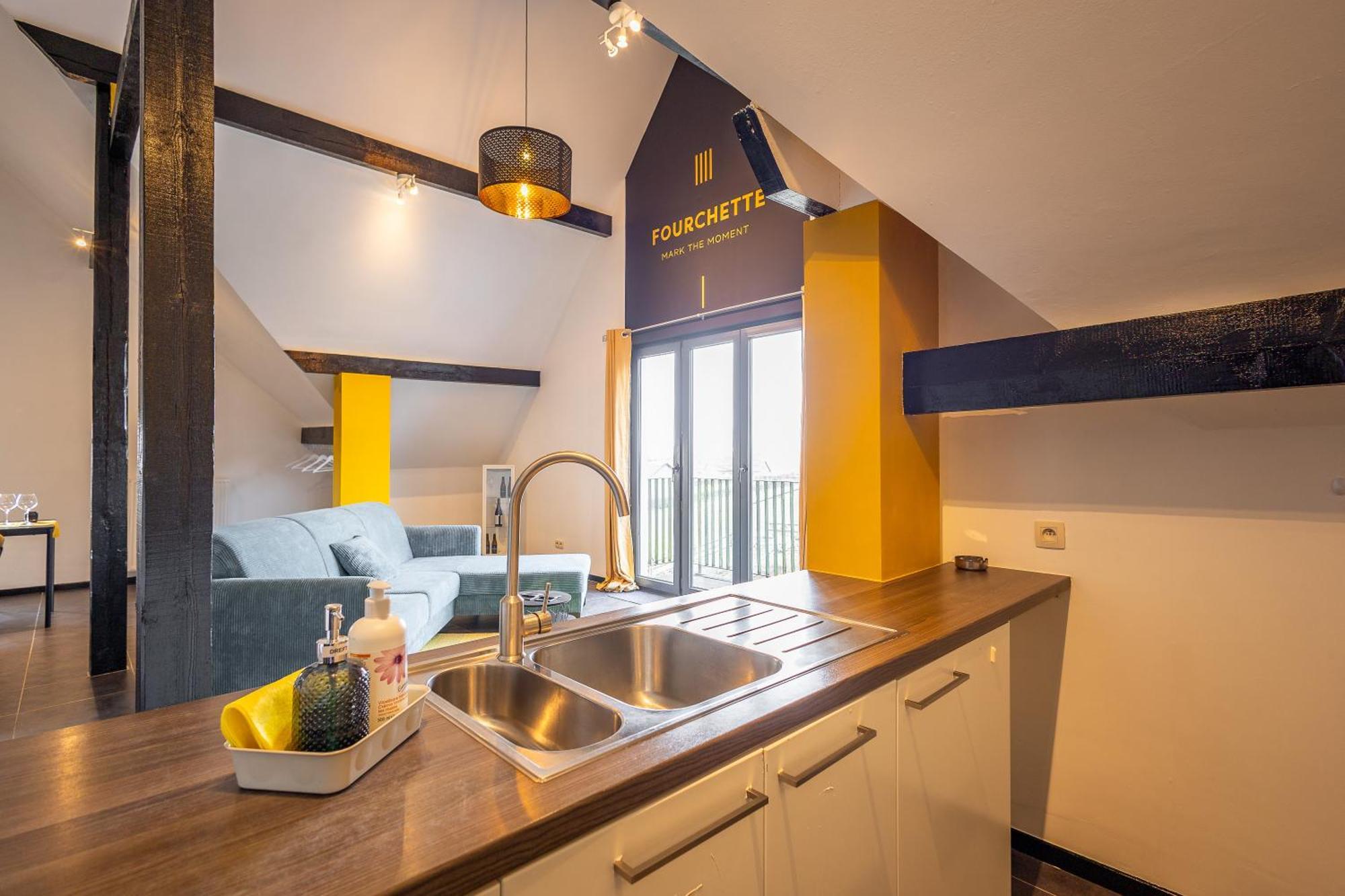 Appartementen The Place 2 Beer Бюллинген Экстерьер фото